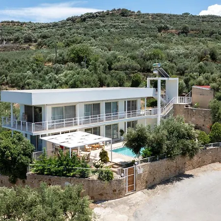 Freya's Royal Estate, Kissamos *